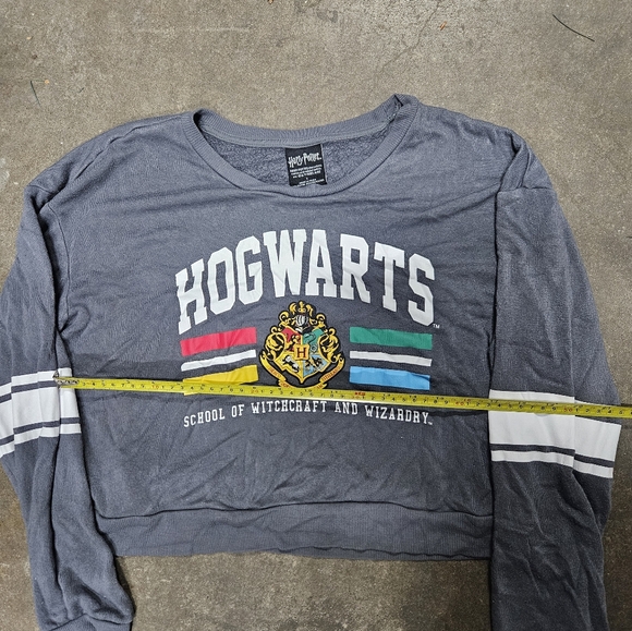 Harry Potter Hogwarts Houses Crop Top size Large - Picture 4 of 4